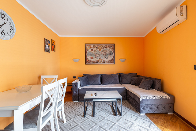 6752 Two apartments of 57 m² each in Rafailovići, first line